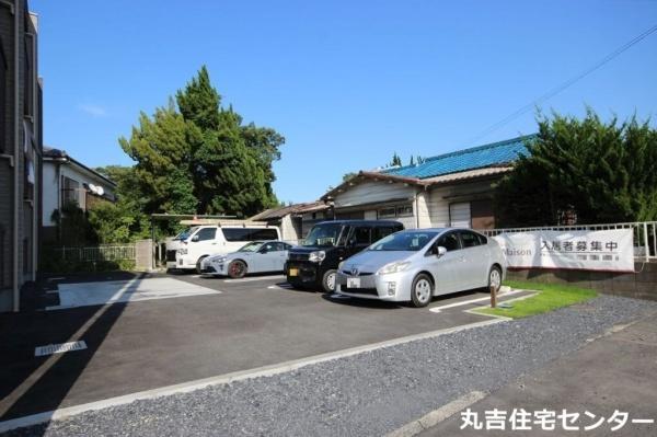 拡大写真：セントリビエ 3階302の駐車場