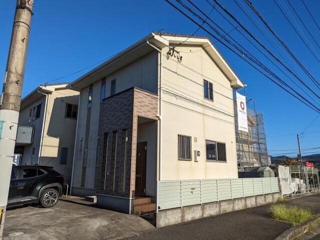 久原中央貸家の外観