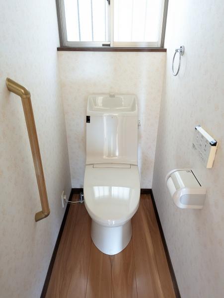 拡大写真:久原中央貸家 Aのトイレ
