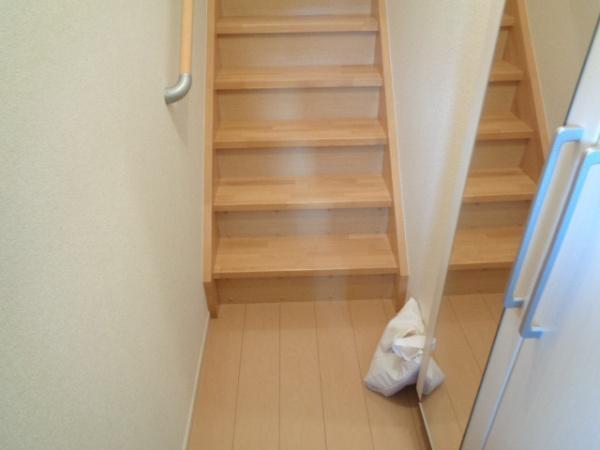 拡大写真:レオンK.S2 2階201の玄関