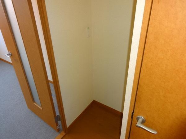 拡大写真：レオパレス外環富田林３ 1階102のキッチン