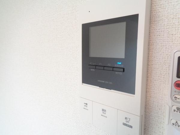 拡大写真:サンプラザ金剛 1階103のセキュリティ