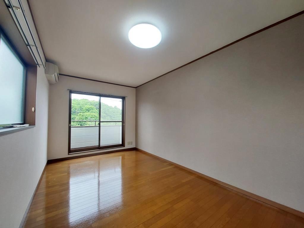 拡大写真:CASA泉 2階202の内観