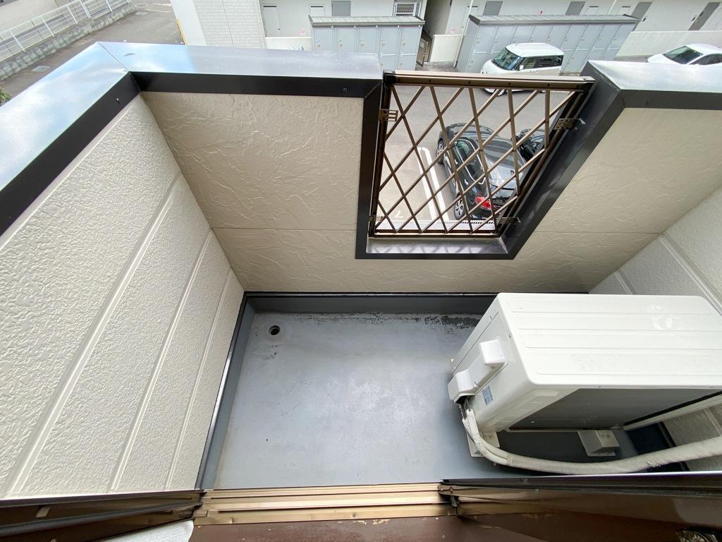 拡大写真：コーポ向日葵 2階205の内観