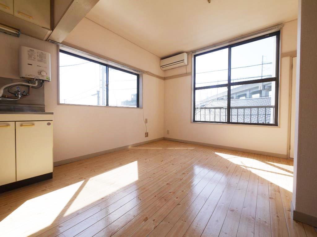 拡大写真:コーポ一高南B 2階220の内観
