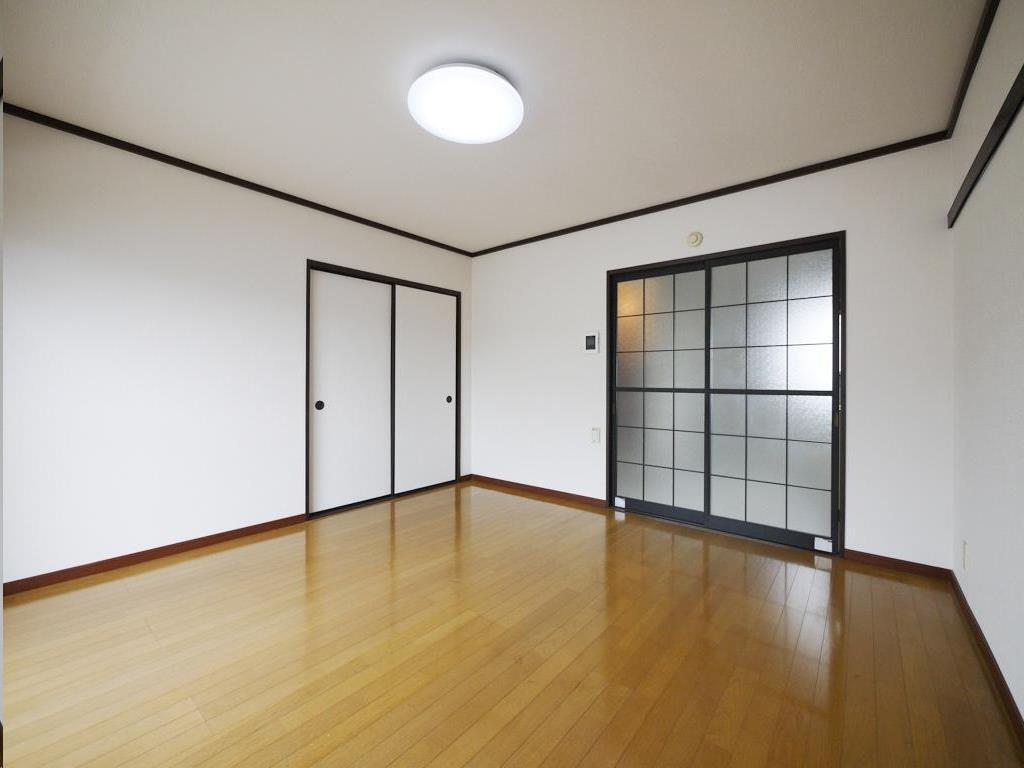 拡大写真:ハイツ松が丘A 2階205の内観