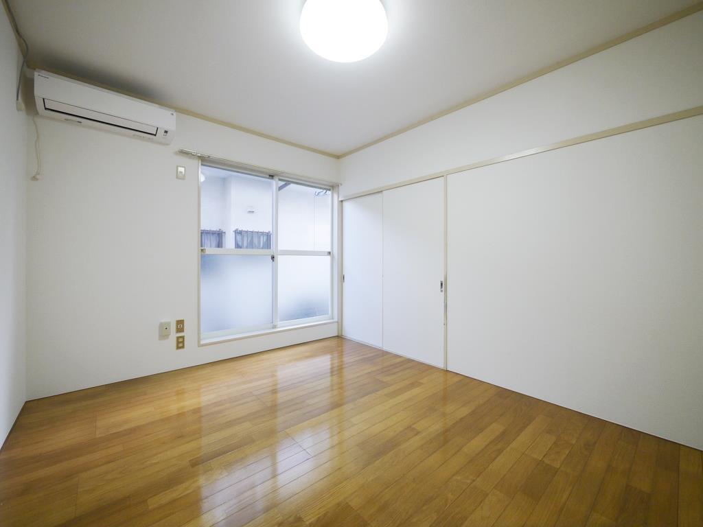 拡大写真:シルバーハイツ 1階103の内観