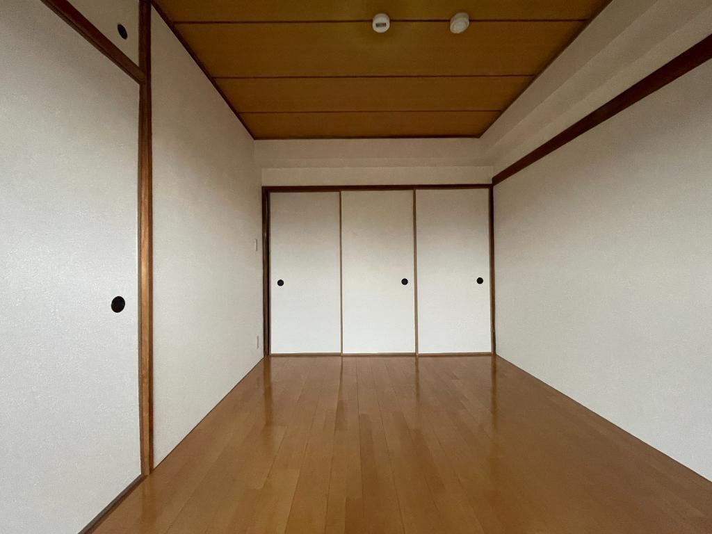 拡大写真:ダイアパレス北六番丁 4階406の内観