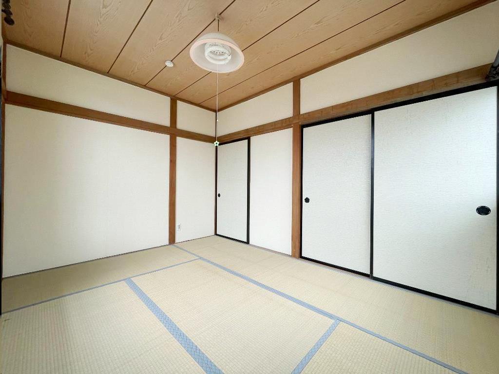 拡大写真:中田町K戸建 1階1の内観