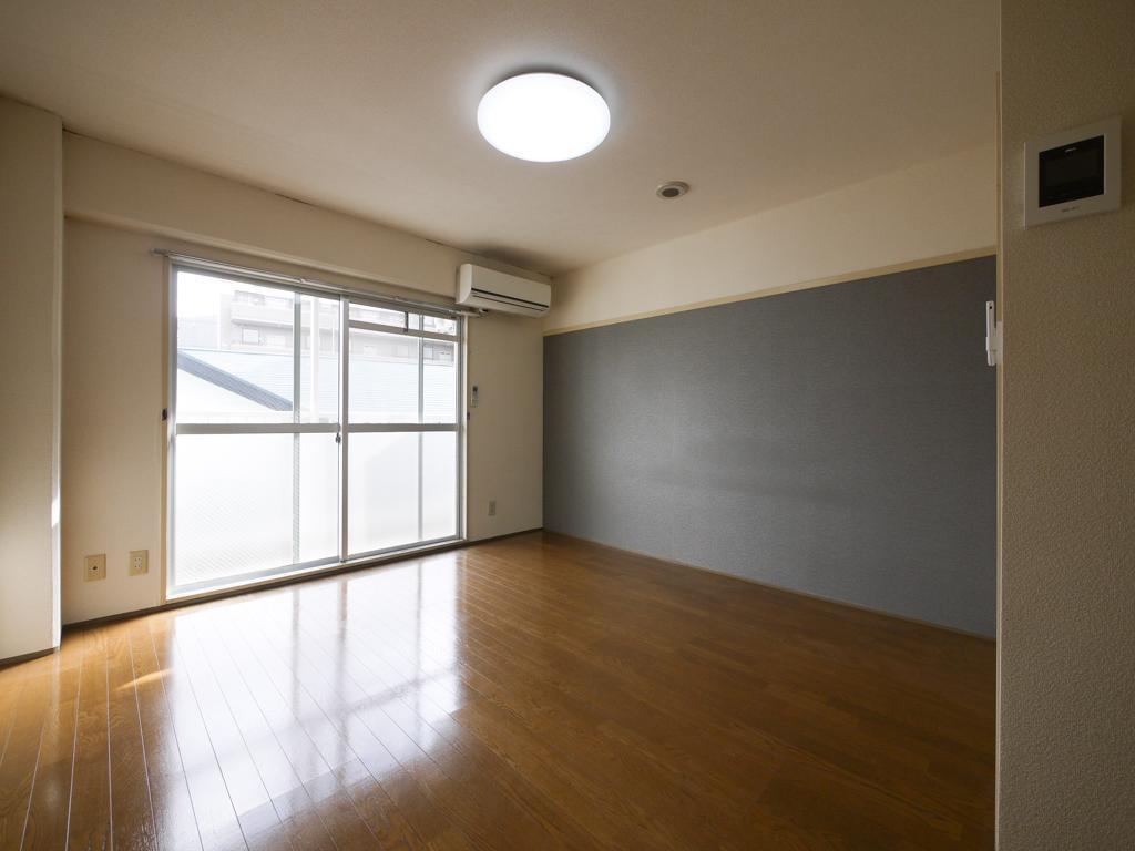 拡大写真:ピースフル太子堂 3階303の内観