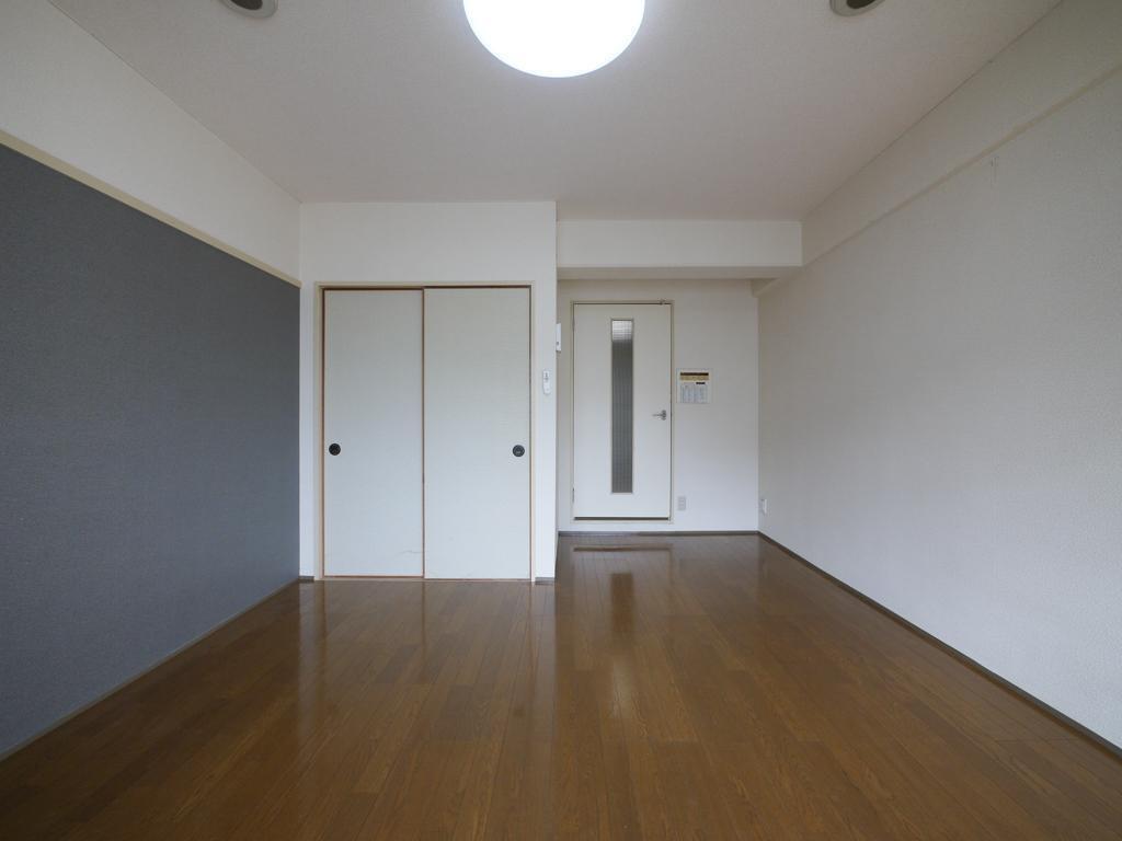 拡大写真:ピースフル太子堂 3階303の内観