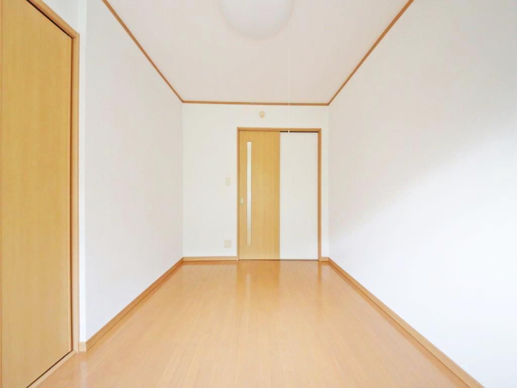 拡大写真:コーポ相沢 1階102の内観