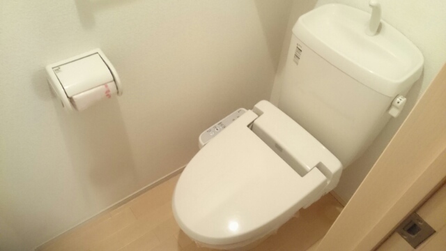 拡大写真:グローリア 2階203の内観