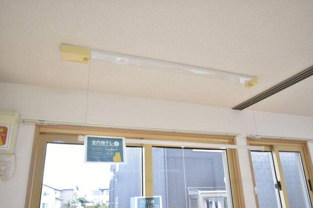 拡大写真:ディールームときわ台 A 1階101の室内物干し