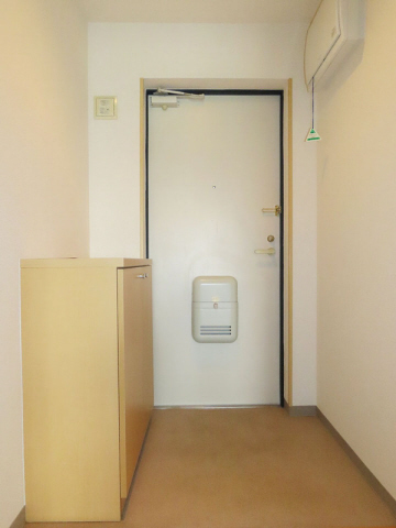 拡大写真:ハートフルコパンはやし 1階103の玄関