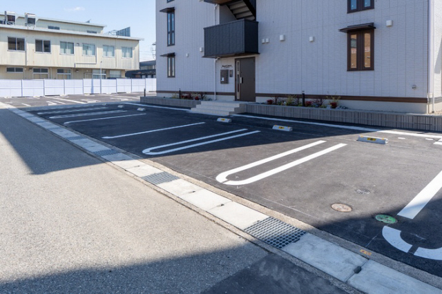 拡大写真:Pearl Court 2階201のごみ置き場