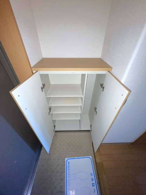 拡大写真:倉敷市玉島爪崎 2階207の内観