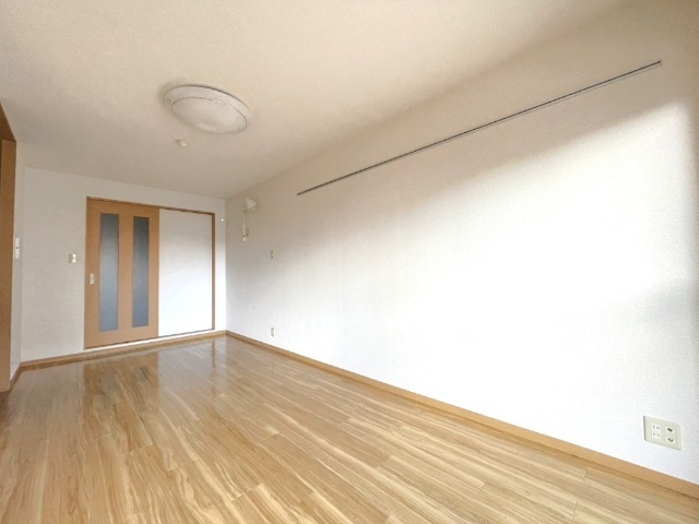 拡大写真:倉敷市玉島爪崎 2階207の内観