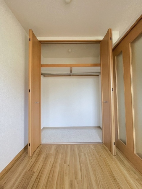拡大写真:倉敷市玉島爪崎 2階207の内観