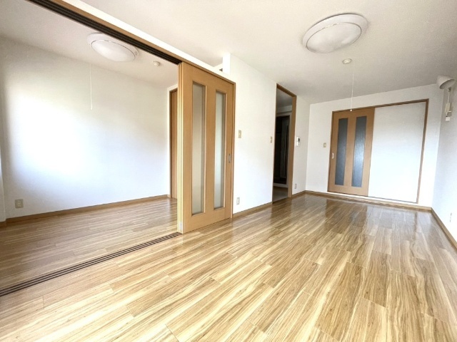 拡大写真:倉敷市玉島爪崎 2階207の内観