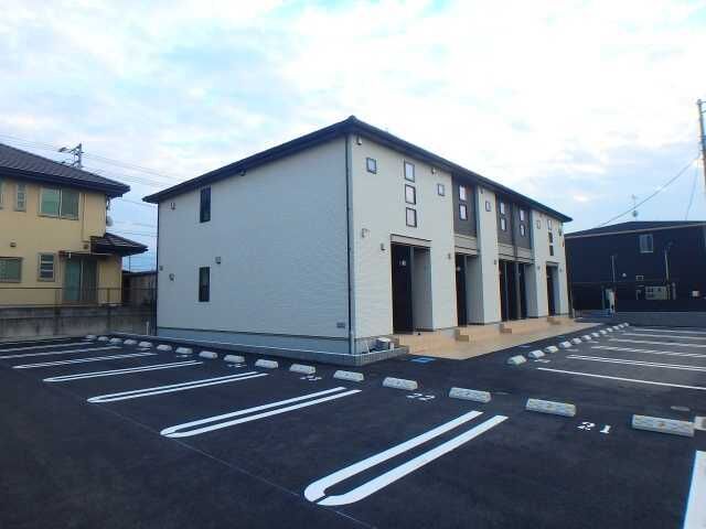 グラシオッソ坂井Ⅲの外観