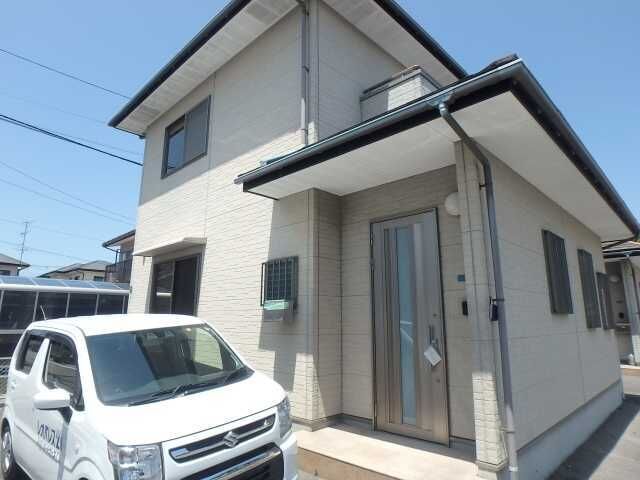 久保田町2丁目3DK貸家の外観