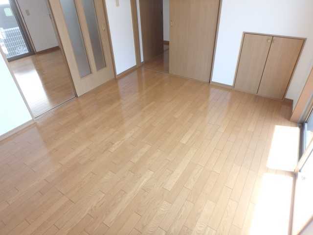 拡大写真:久保田町2丁目3DK貸家 1階Sの内観