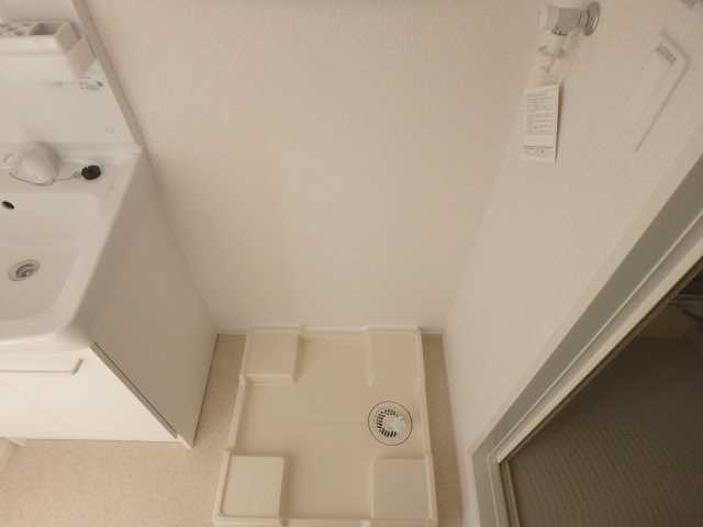 拡大写真:saltsee 1階102の内観