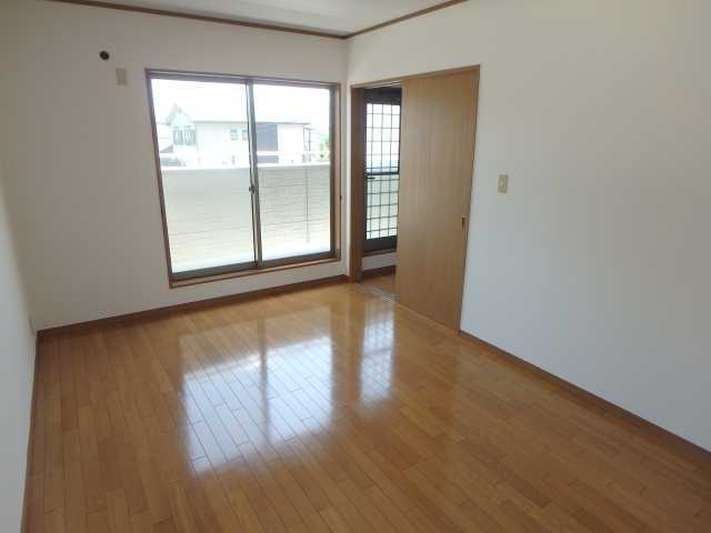 拡大写真:久保田町2丁目3DK貸家 1階Sの内観