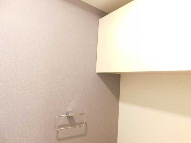 拡大写真:エルグランド 2階202の内観