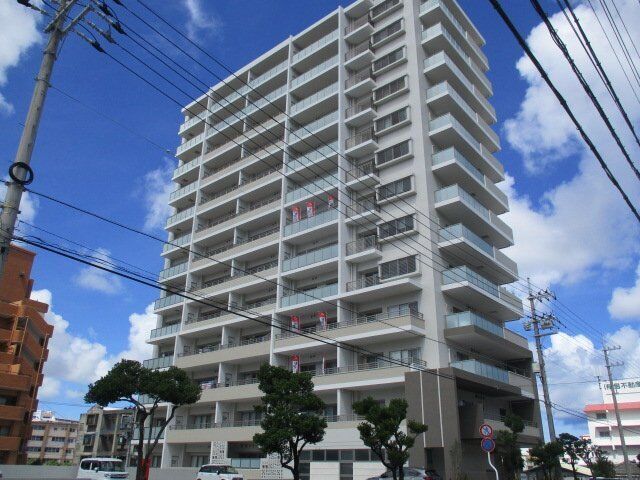 拡大写真：コンフォート那覇松川 12階1201の外観