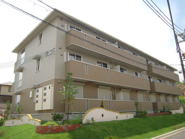 拡大写真：木津川市州見台８丁目 3階301の外観