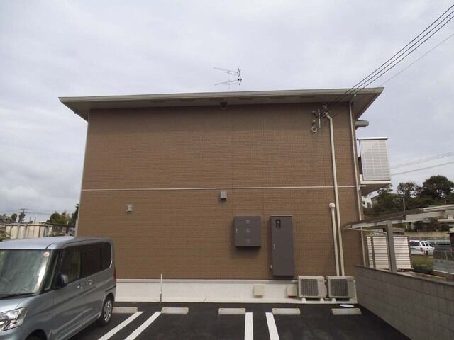 拡大写真:奈良市中山町 1階103の外観