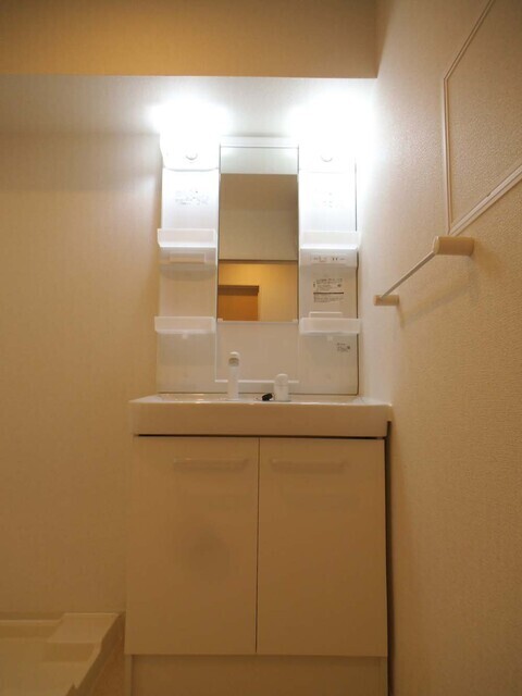 拡大写真:木津川市木津町瓦谷 2階201の内観
