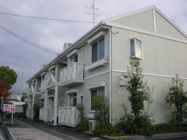 USハーモニーの外観