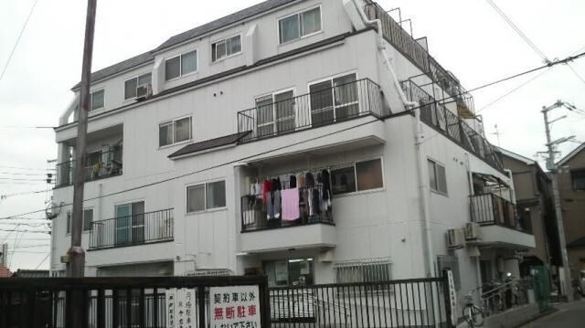 マスターズエル鳳南581の外観