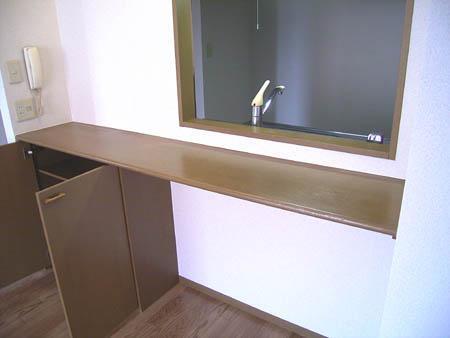 拡大写真：フレンドコーポ 1階102の居間