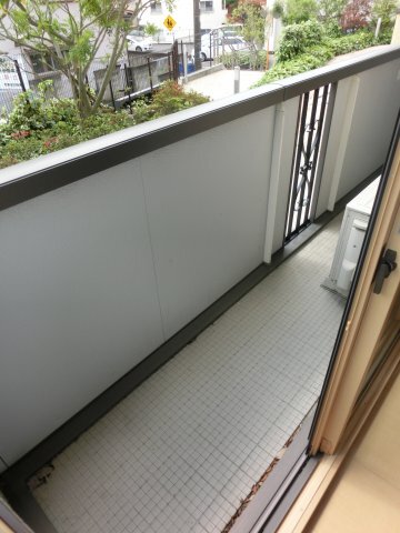 拡大写真:iスクエアwing 1階101のiスクエアwing バルコニ-