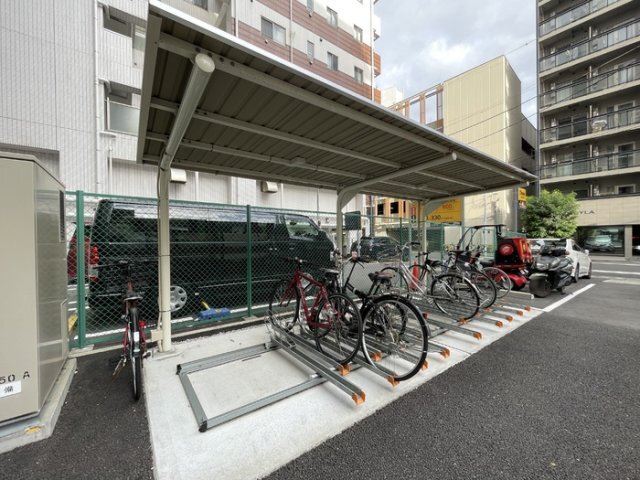 拡大写真:TRE LUCE横濱関内 2階203のTRE LUCE横濱関内 自転車置き場