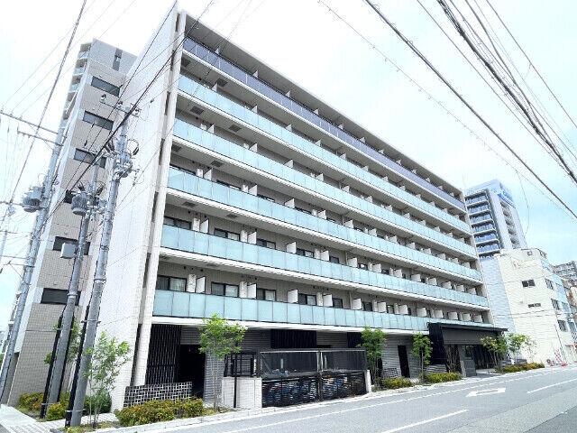 レジュールアッシュ神戸ハーバーランドの外観