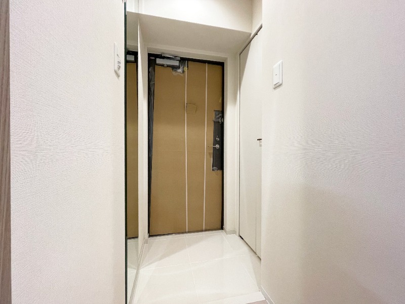 拡大写真:アルファレガロ神戸元町 12階1202の玄関