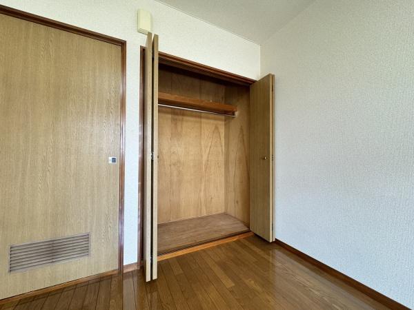 拡大写真:松江市古志原2丁目 1階102の収納