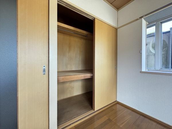 拡大写真:グリーンハイツ堂形 3階307の収納