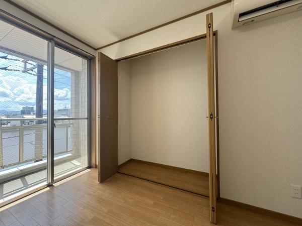 拡大写真:カサローゼ東本町 3階305の収納