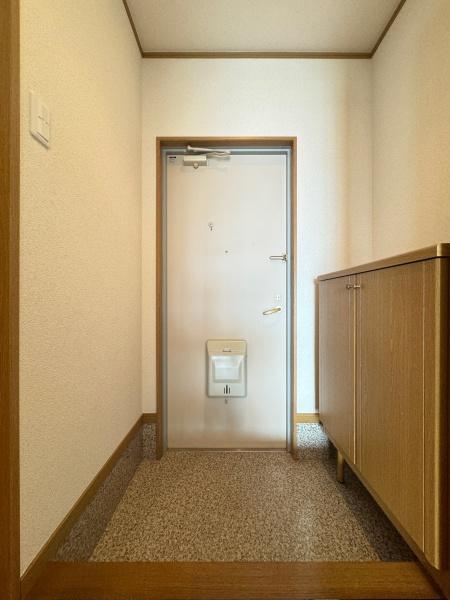 拡大写真:カサローゼ東本町 3階305の玄関