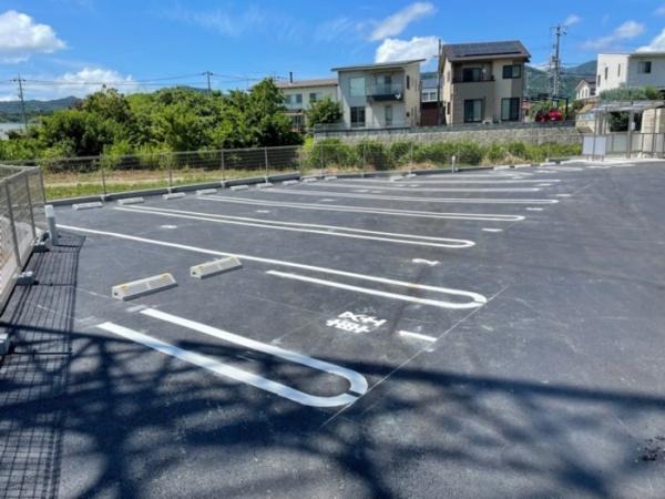 拡大写真:松江市西川津町 2階202の駐車場