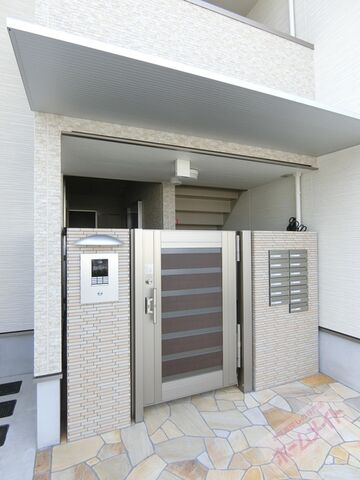 拡大写真:ピアチェーレⅡ番館 1階105の外観
