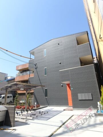 アンプルールフェール堺東の外観