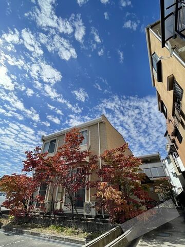 拡大写真:レオパレス美原長田 1階101の外観