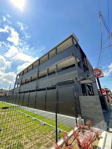 リレックス緑ヶ丘中町の外観